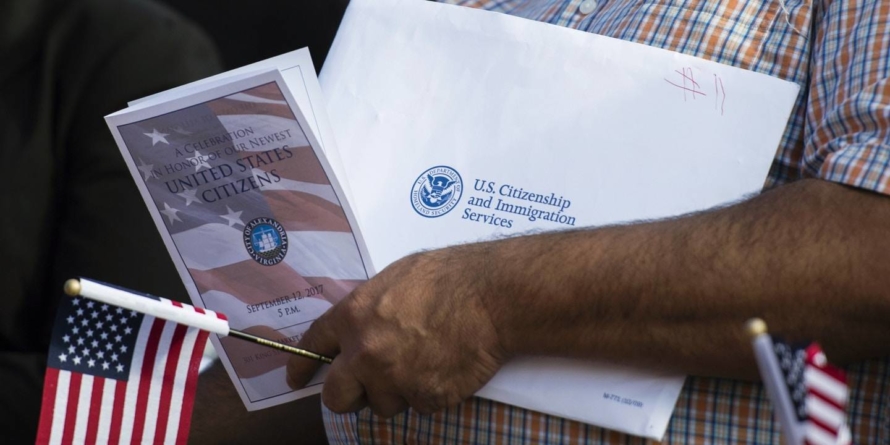 Departamento de imigração americano anuncia subsídio para obtenção de cidadania