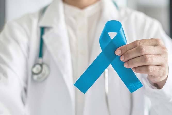 Novembro Azul alerta sobre câncer de próstata