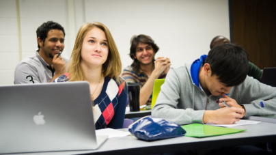 INTO USF dá oportunidades a brasileiros em universidade dos EUA