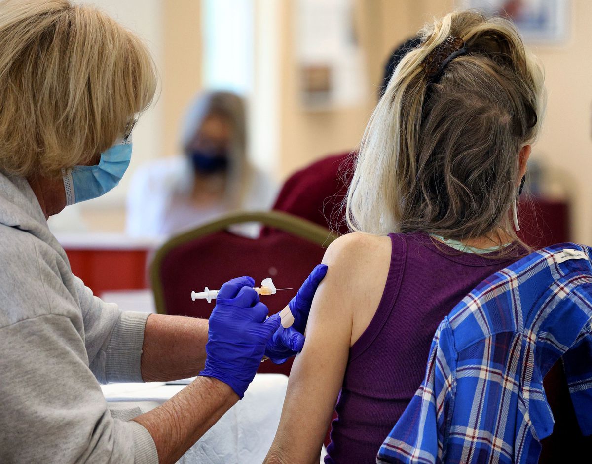 Adolescentes, a partir de 16 anos, já podem vacinar na Flórida