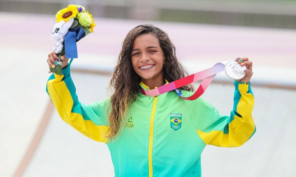 Rayssa Leal, a mais jovem skatista do Brasil, é medalha de prata em Tóquio