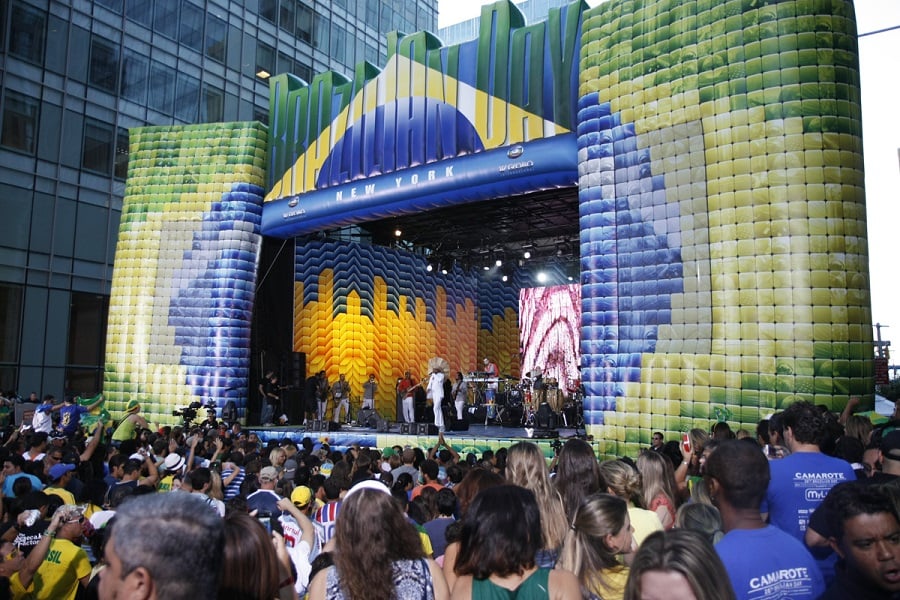 Aumento da variante em Nova York cancela “Brazilian Day”, anuncia João de Matos