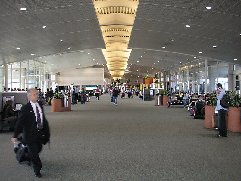 Qual o futuro das viagens pós-pandemia? Investimentos do Aeroporto de Tampa