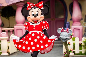 Adeus ao vestido: Minnie Mouse usará terno e Disney aprova o novo look  