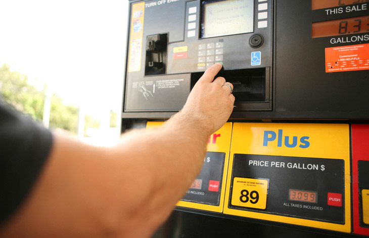 Alta do preço da gasolina na Flórida, o maior em 8 anos, é preocupante!