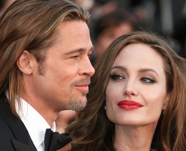Brad Pitt acusa a ex mulher, Angelina Jolie, de prejudicar sua empresa