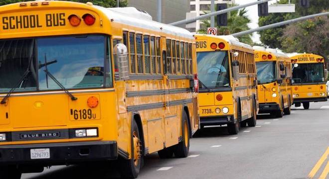 Condado de Osceola precisa de motorista de ônibus para início das aulas em agosto