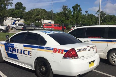 Motorista morre em tiroteio em Orlando; identidade do atirador não é divulgada