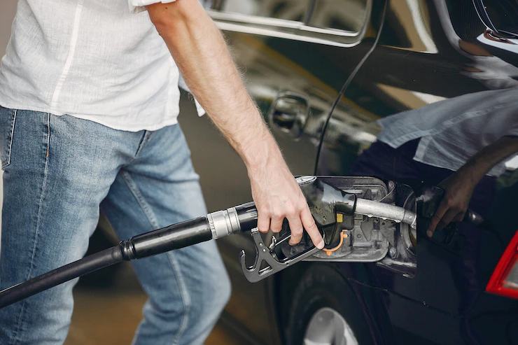 Preços da gasolina voltam a subir na Flórida com o fim do feriado fiscal