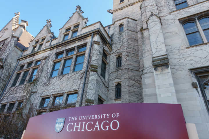 Estudar nos EUA? ‘Santander’ tem bolsas para cursos na ‘Universidade de Chicago’