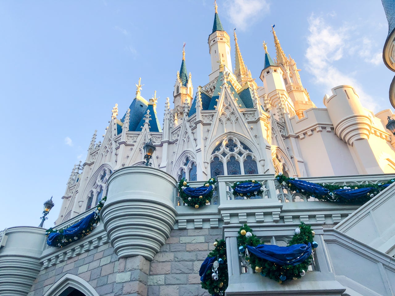 ‘Sem nós não há mágica’ dizem funcionários da ‘Disney’; pedem melhores salários