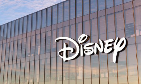 ‘Disney’ anuncia demissão em massa; fala em reduzir US$ 5,5 bilhões em custos