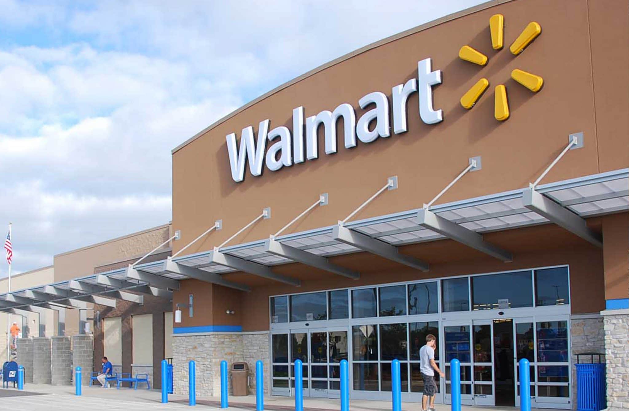 ‘Walmart’ anuncia instalação de estações de carregamento para veículos elétricos