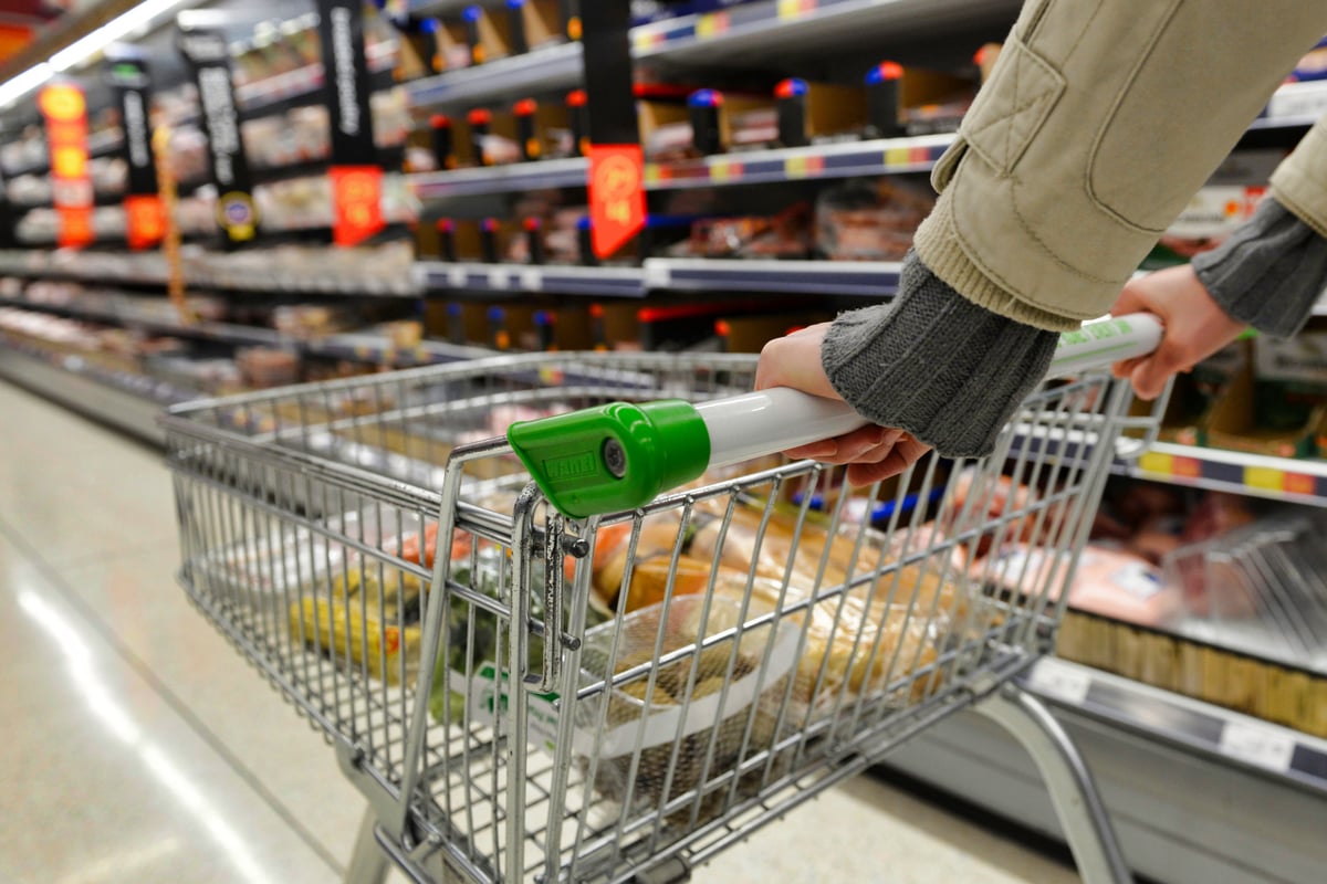Onda de roubos em lojas e supermercados dos EUA gera prejuízos milionários  