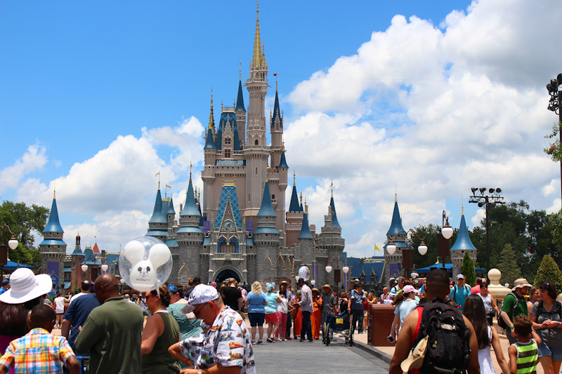 ‘Disney’ tenta superar embate político e anuncia expansão no ‘Magic Kingdom’