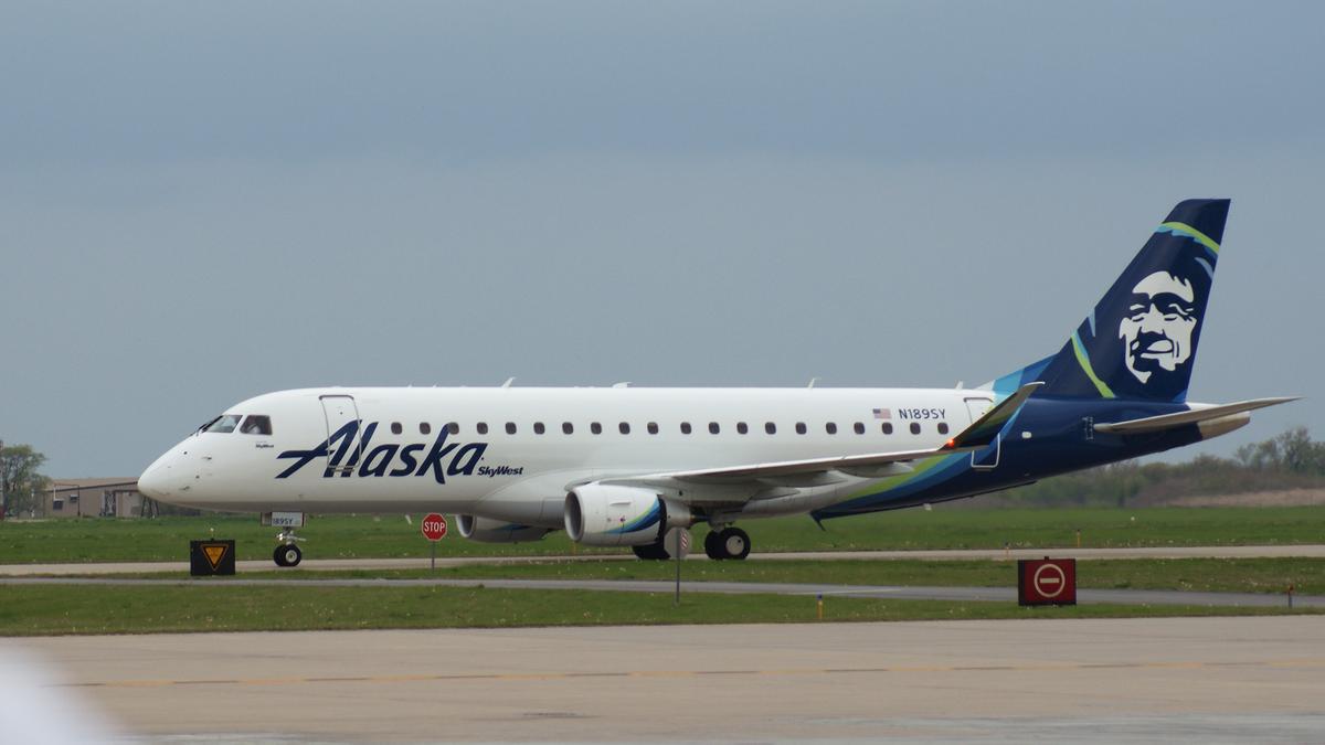 Explosão em voo da ‘Alaska Airlines’ suspende Boeing 737 Max 9 nos EUA