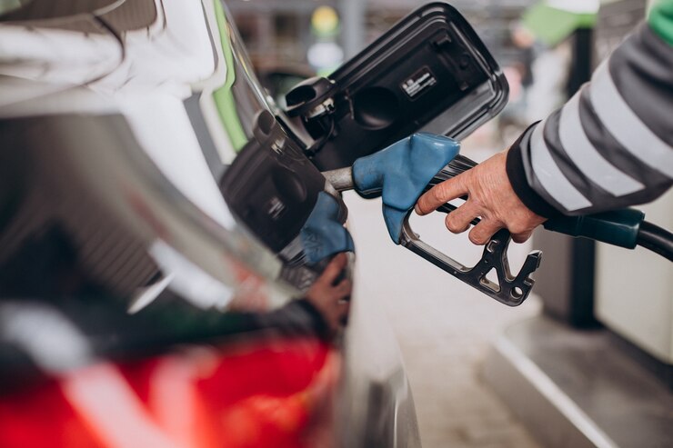 Preços da gasolina na Flórida caem abaixo de US$ 3 por galão pela primeira vez em 2024