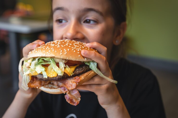 ‘McDonald’s’: gigante do hambúrguer anuncia mudança temporária no layout