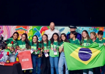 Equipe brasileira surpreende e conquista 1º lugar no “Mundial de Robótica”
