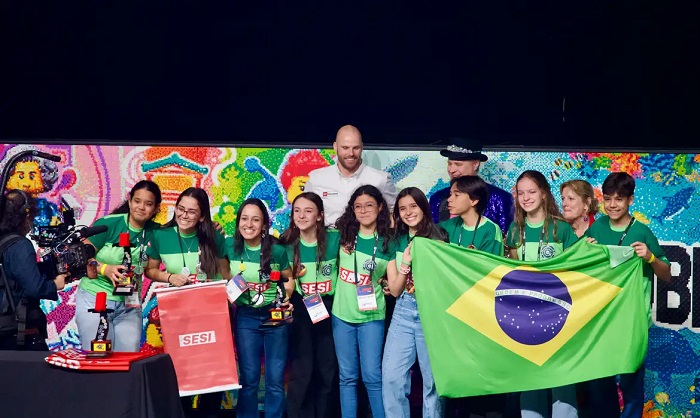 Equipe brasileira surpreende e conquista 1º lugar no “Mundial de Robótica”