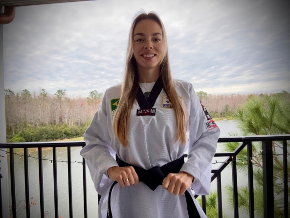 Evento especial em Orlando ensina técnicas para mulheres se protegerem com confiança