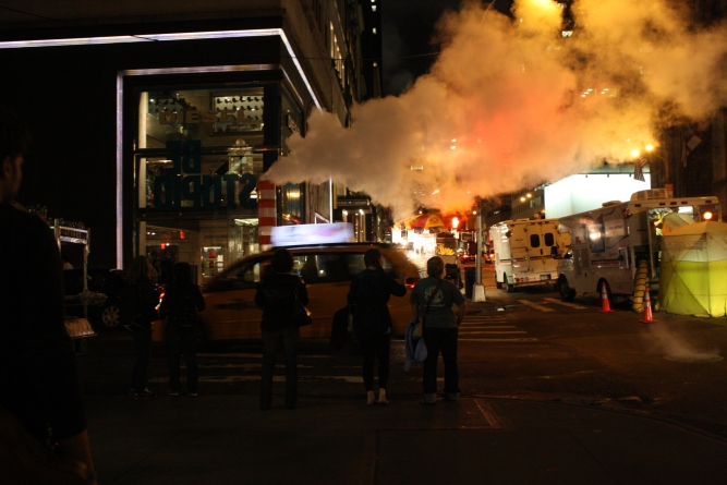 Incêndio destrói restaurante icônico de Orlando: ‘The Waterfront’ fecha indefinidamente