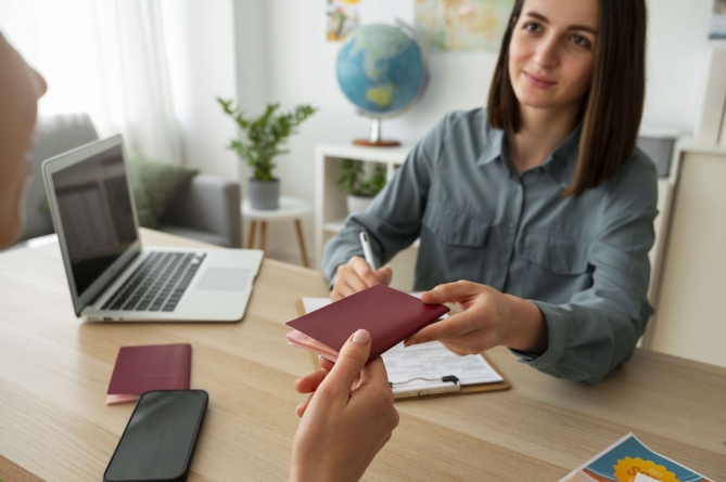 Novas taxas da Corte de Imigração entram em vigor e pesam no bolso dos imigrantes