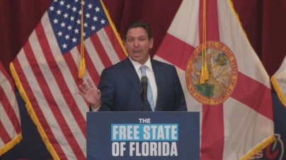DeSantis faz pronunciamento em Valrico com rostos fortes e temáticas-chave