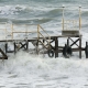 Marés fortes e correntezas perigosas ameaçam a costa da Flórida nesta semana