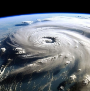 Furacão Melissa atinge categoria 5 e ameaça Jamaica e Cuba com ventos de 160 mph