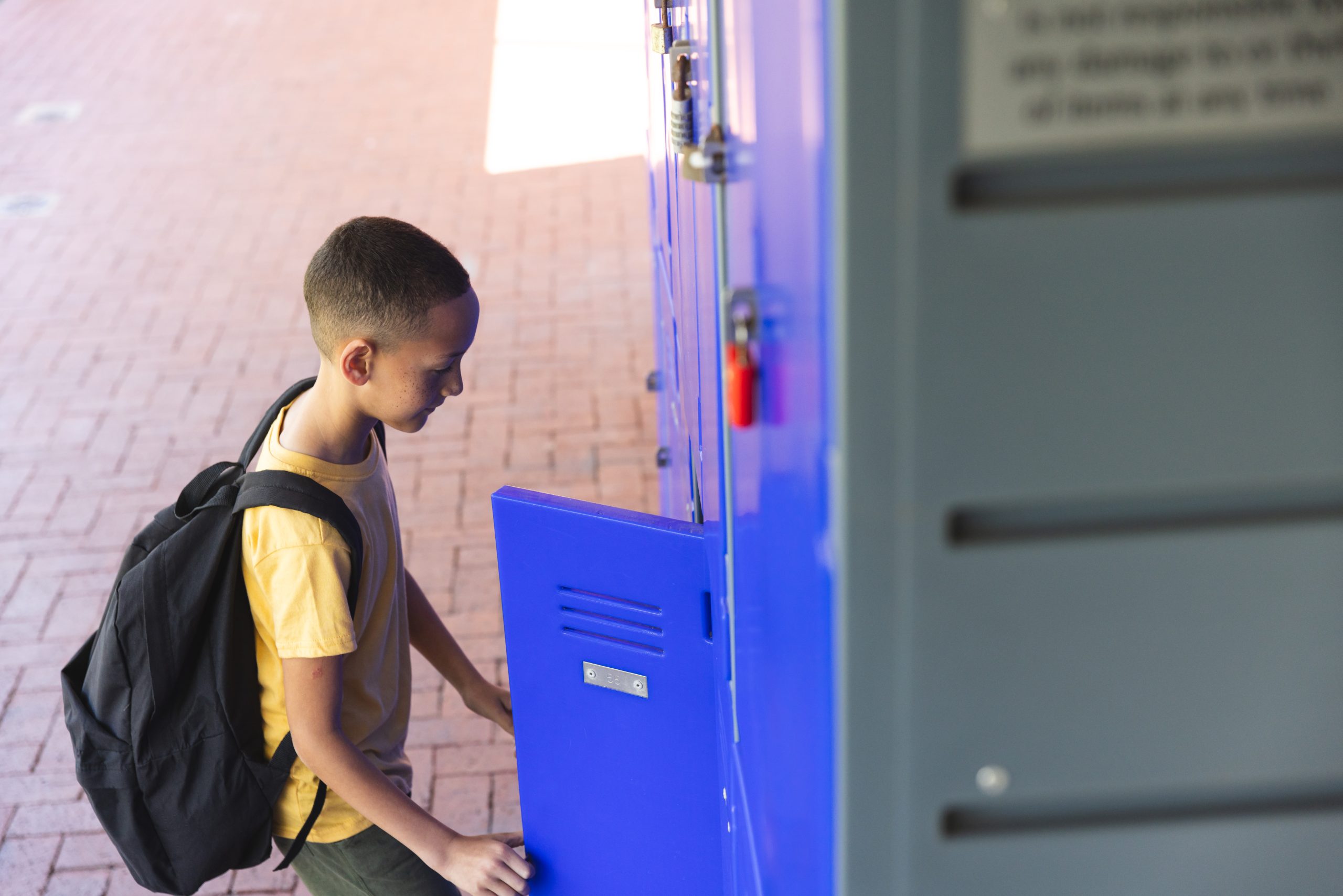 Escolas do Condado de Marion investem US$ 400 mil em detectores de armas