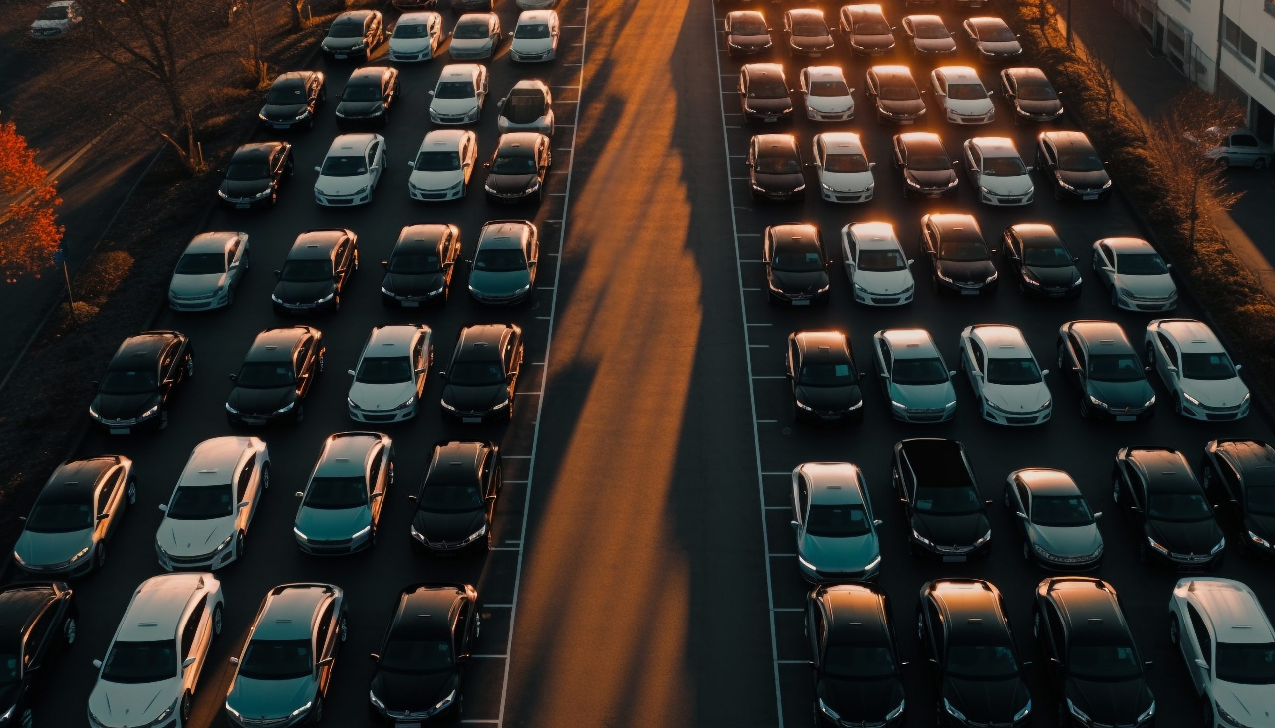 Ford anuncia recall de quase 1,74 milhão de veículos por defeito na câmera de ré