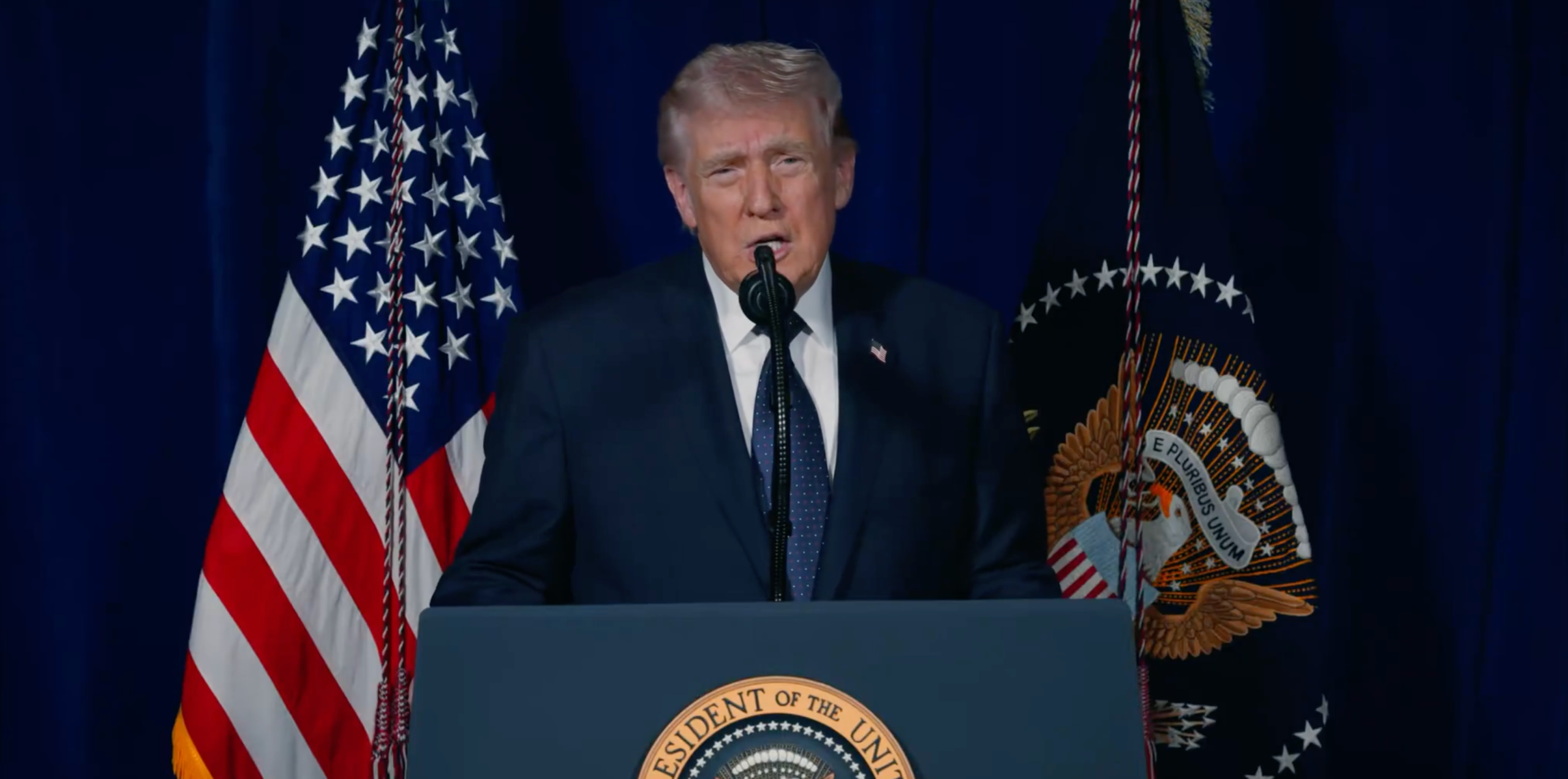 Trump quer mudar ICE para NICE, mas mudança real pode esbarrar no Congresso