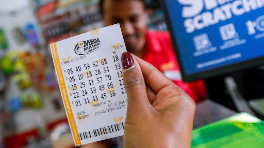 Morador da Flórida fatura $800 milhões na loteria americana