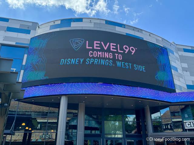 Sucesso imediato faz Level99 no Disney Springs ampliar horário de funcionamento apenas duas semanas após abertura