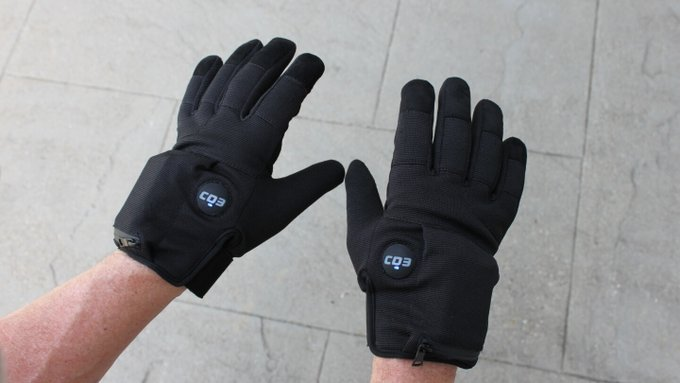 ICE prepara compra de US$ 20 milhões em luvas de choque elétrico para agentes