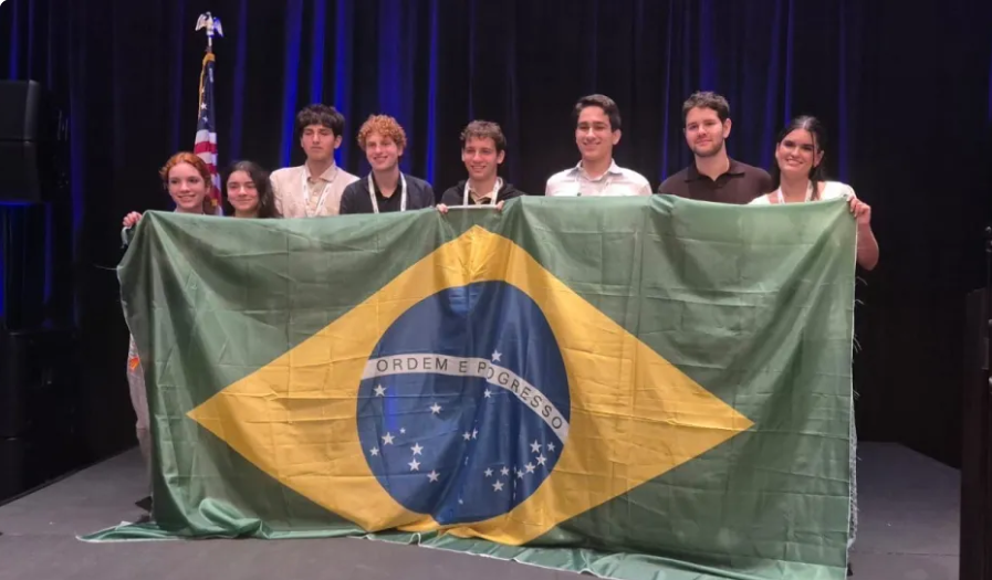 Brasileiros fazem história e vencem competição espacial apoiada pela Nasa nos Estados Unidos