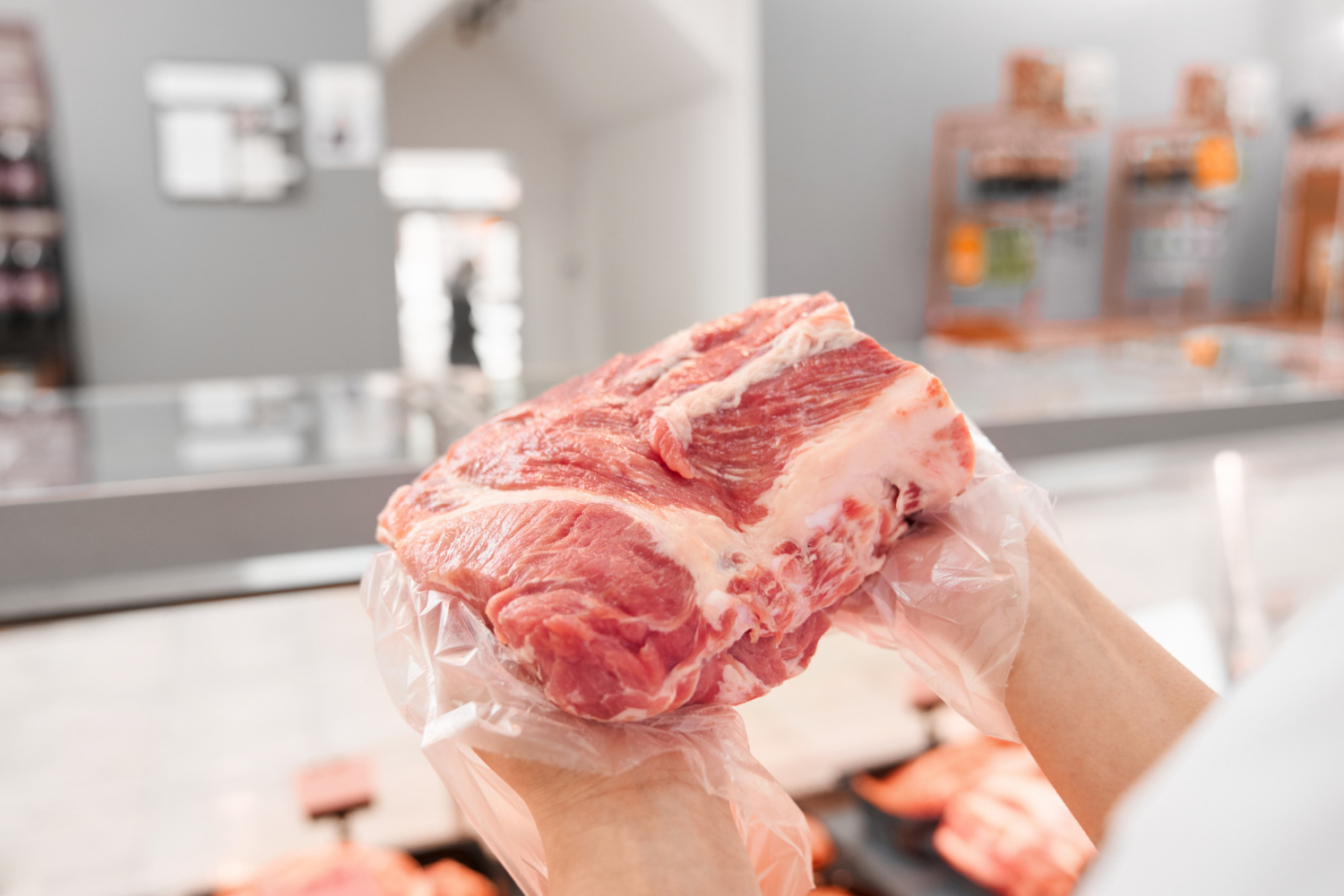 Trump confirma Brasil como fornecedor de carne aos EUA e enfrenta resistência de pecuaristas