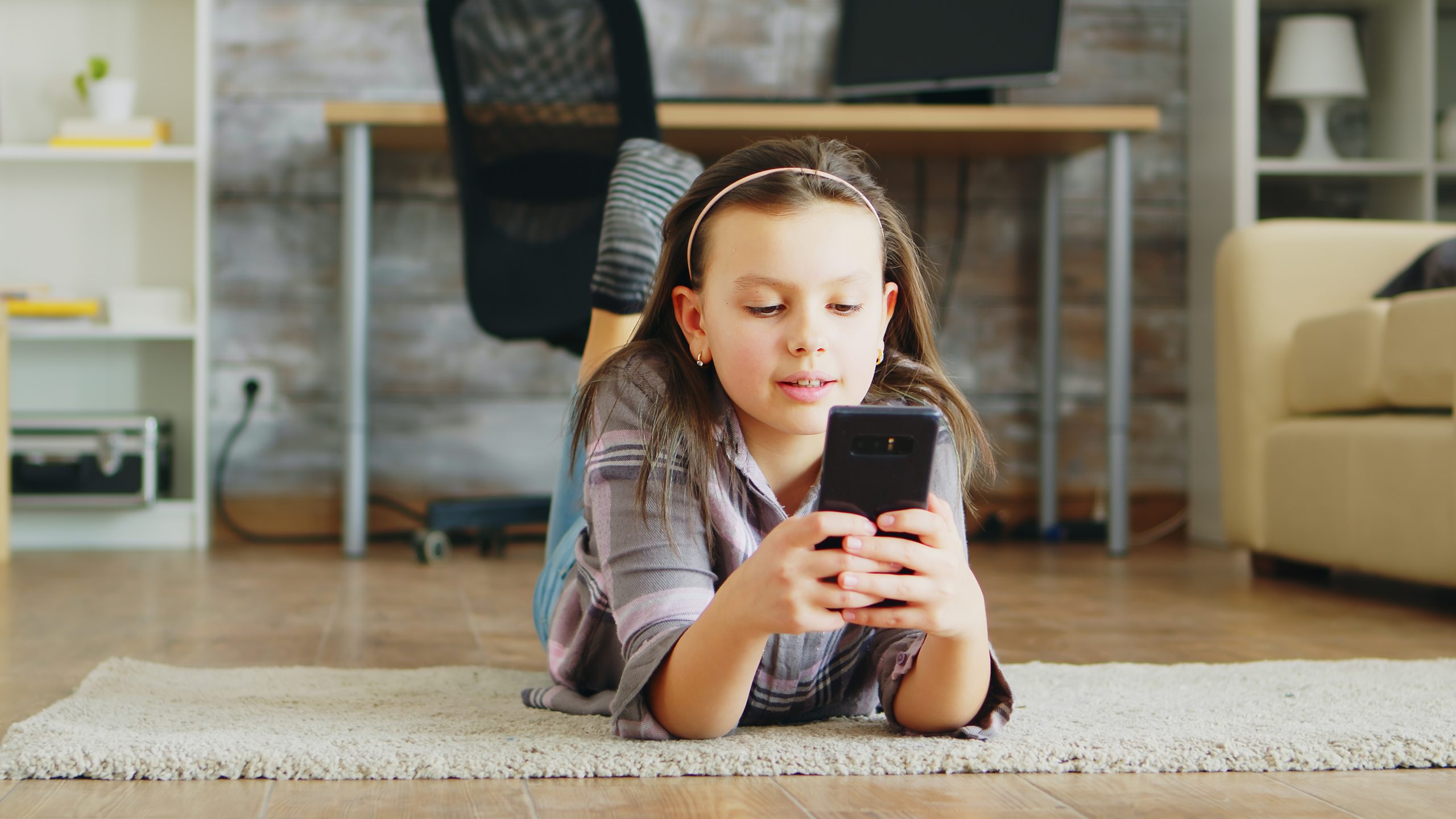 Meta fecha acordo bilionário por segurança infantil, mas Flórida segue de fora