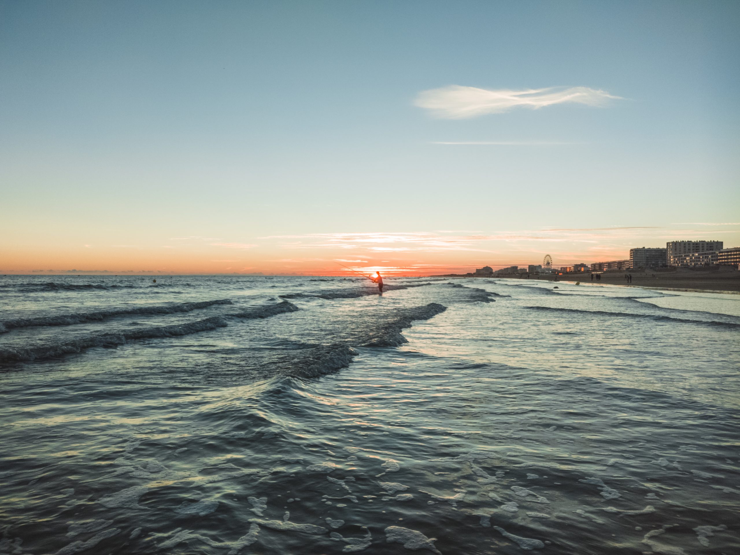 Maré gigante atinge Miami e Fort Lauderdale e aumenta perigo dentro e fora do mar